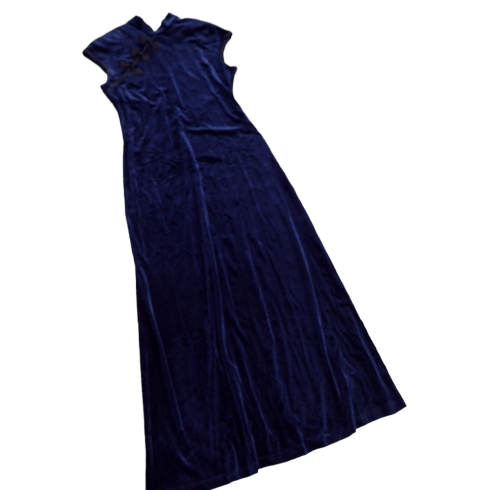 Velvet Asian maxi dress